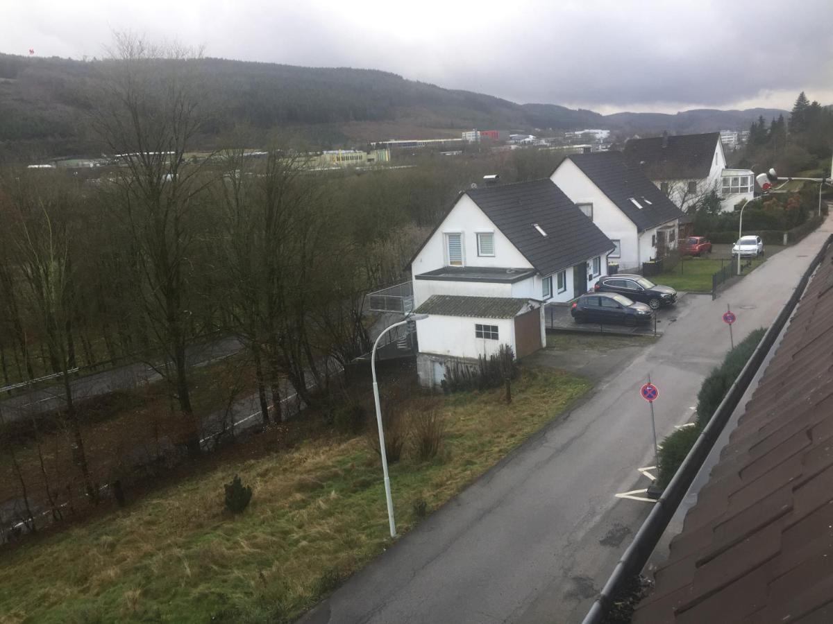 Sauerlaender Ferienwohnung Plettenberg Szoba fotó
